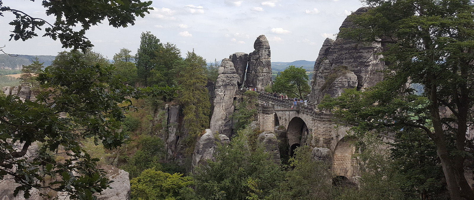 Blick auf die Bastei in der Sächsische Schweiz