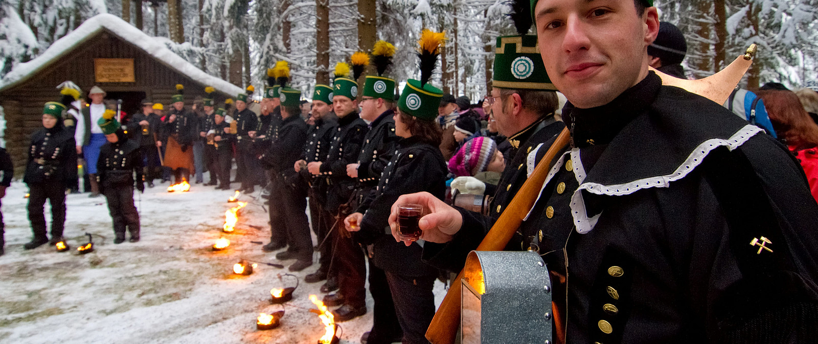 Mettenschichten sind die traditonelle Verabschiedung der Bergleute vom alten Jahr im Erzgebirge