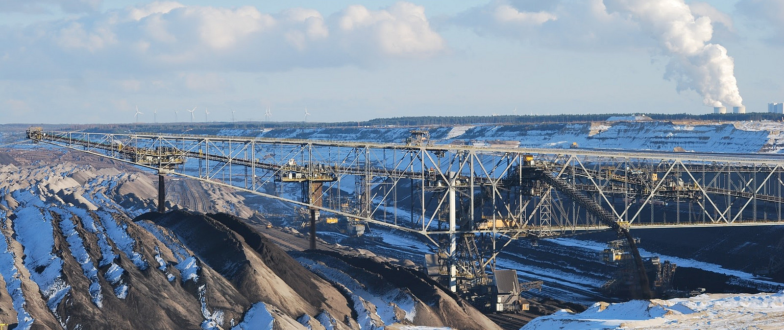 Genießen Sie Ihre Weihnachtsfeier im aktiven Tagebau und genießen Sie das einmalige Ambiente einer unvergesslichen Feier