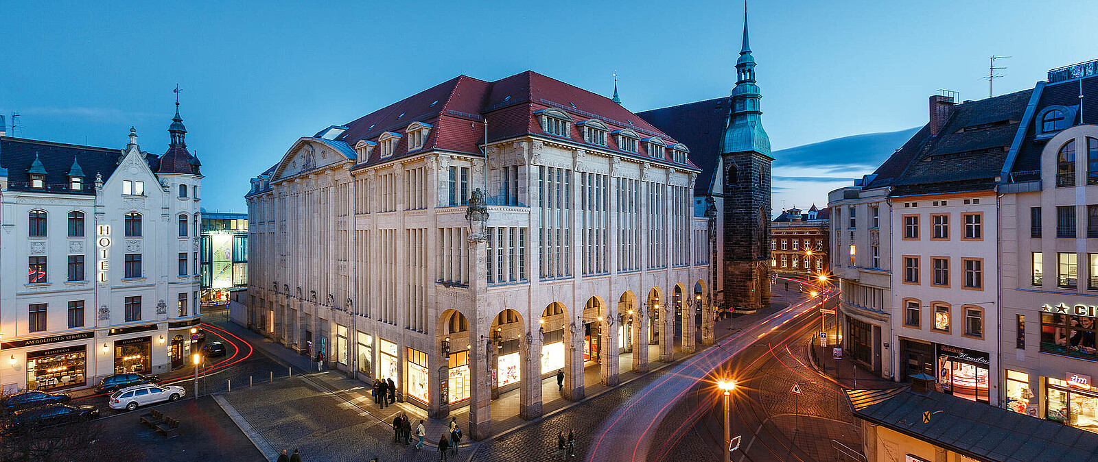 Das Görlitzer Kaufhaus wurde im Jugendstil gebaut und erlangte seine Berühmtheit mit dem Film The Budapest Hotel