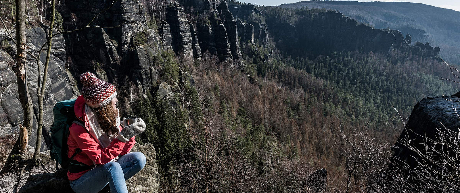 Mit Sachsneträume sind Sie coronaconform mit Ihrem Team in der Natur der Sächsischen Schweiz unterwegs