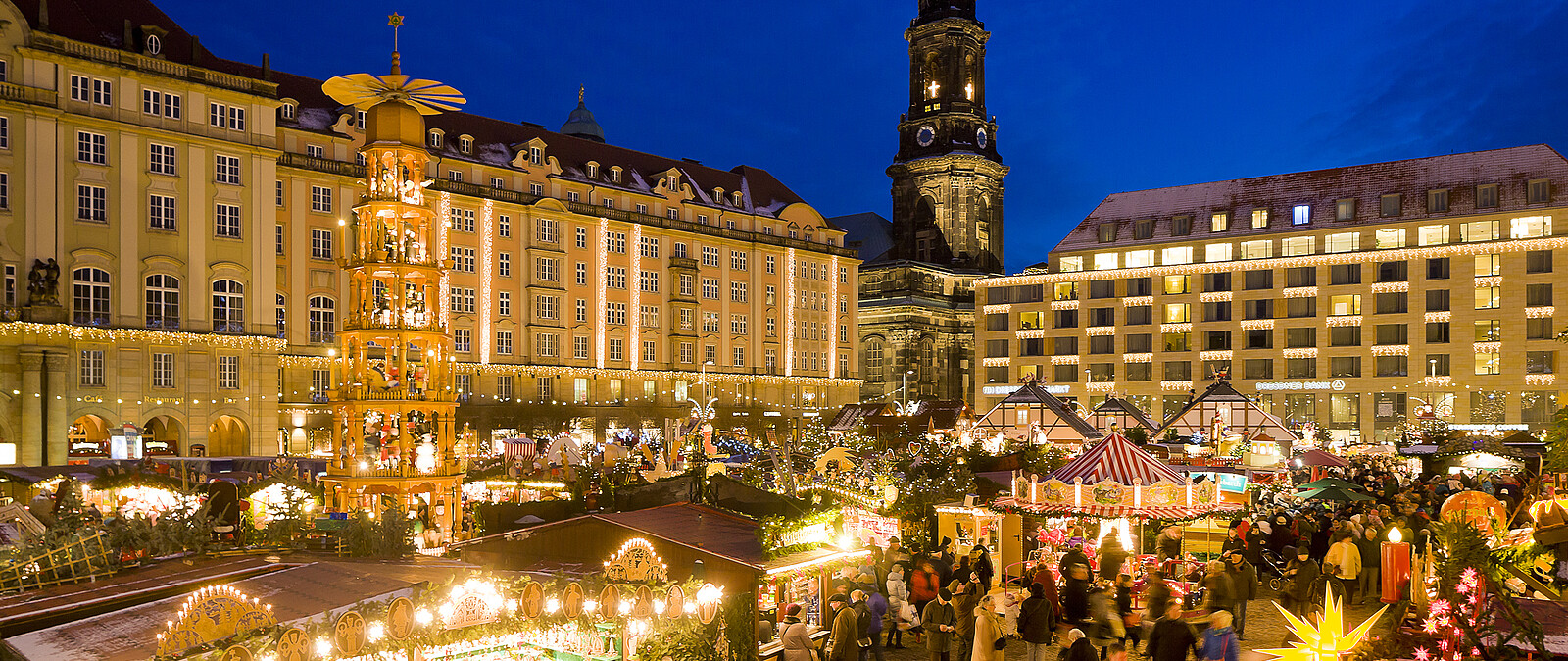 Ohne Zweifel gehört der Dresdner Striezelmarkt im Advent zu den meistbesuchten Orten in Sachsen